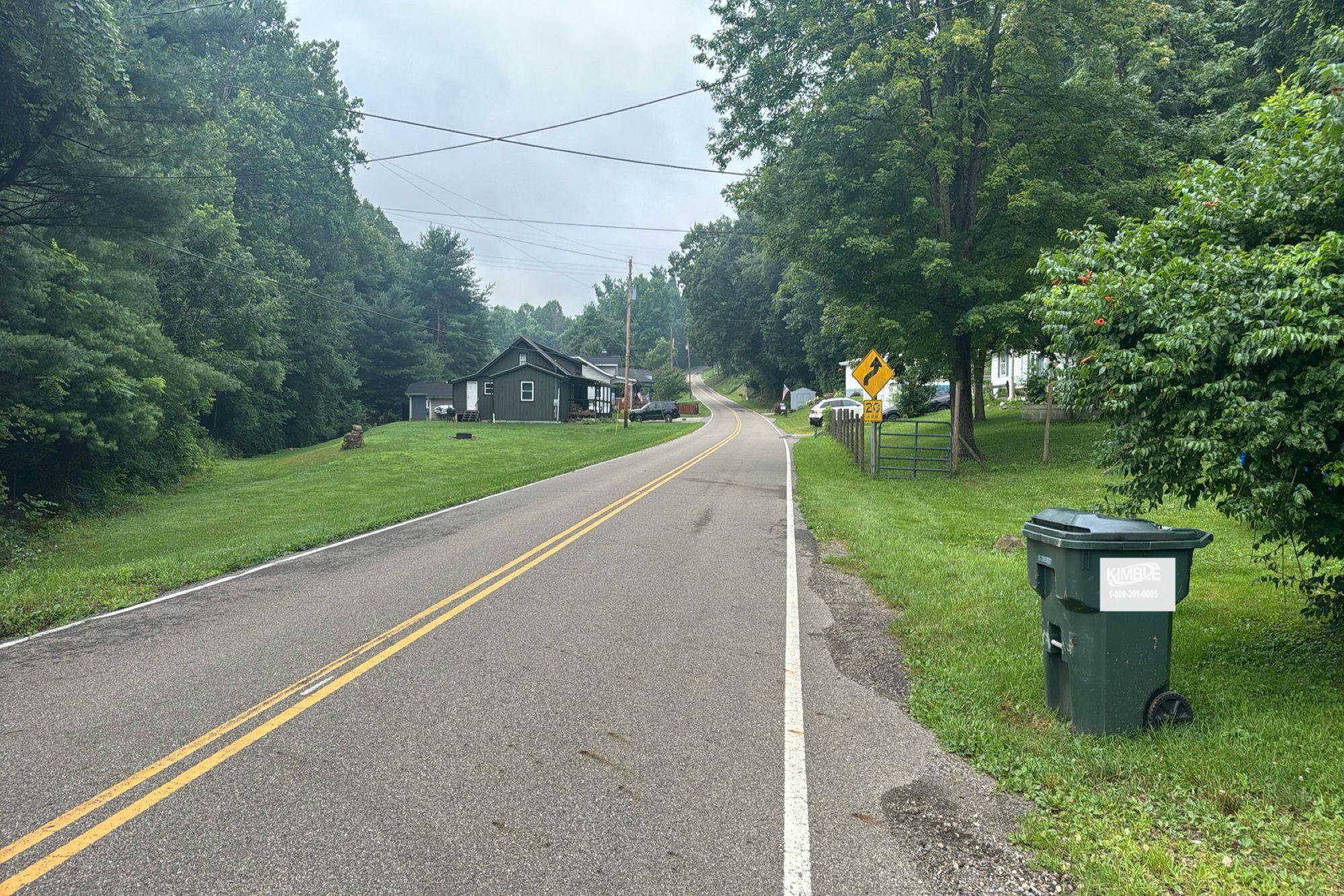 County Road 501 , Coshocton, OH 43812