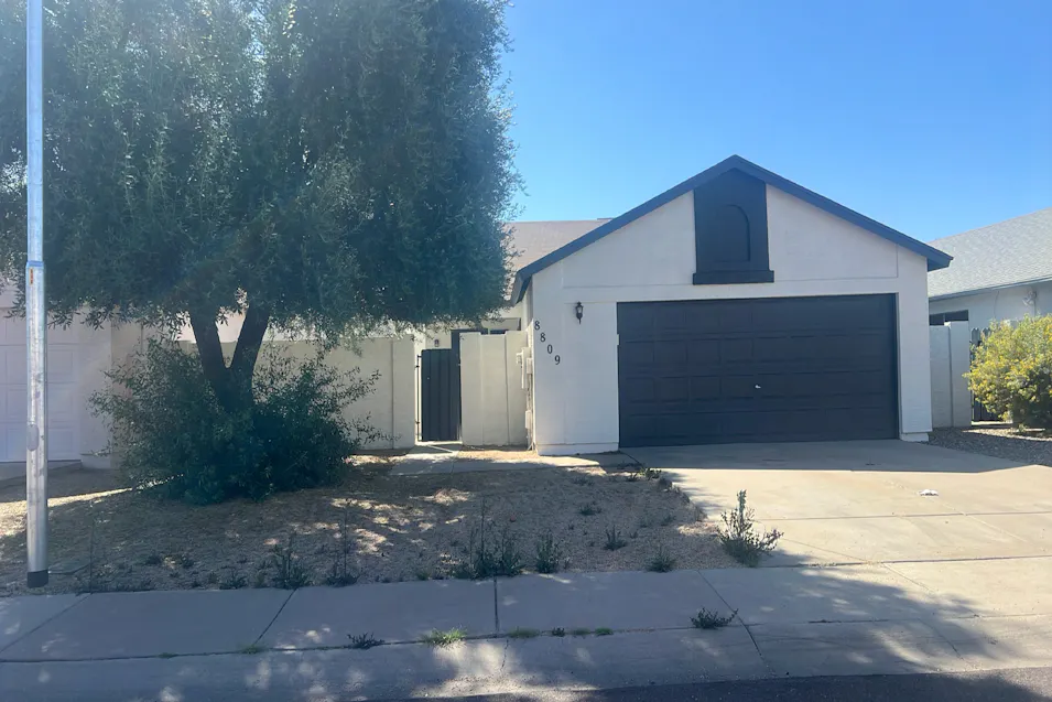 8809 W Athens St Peoria, AZ 85382, Maricopa County