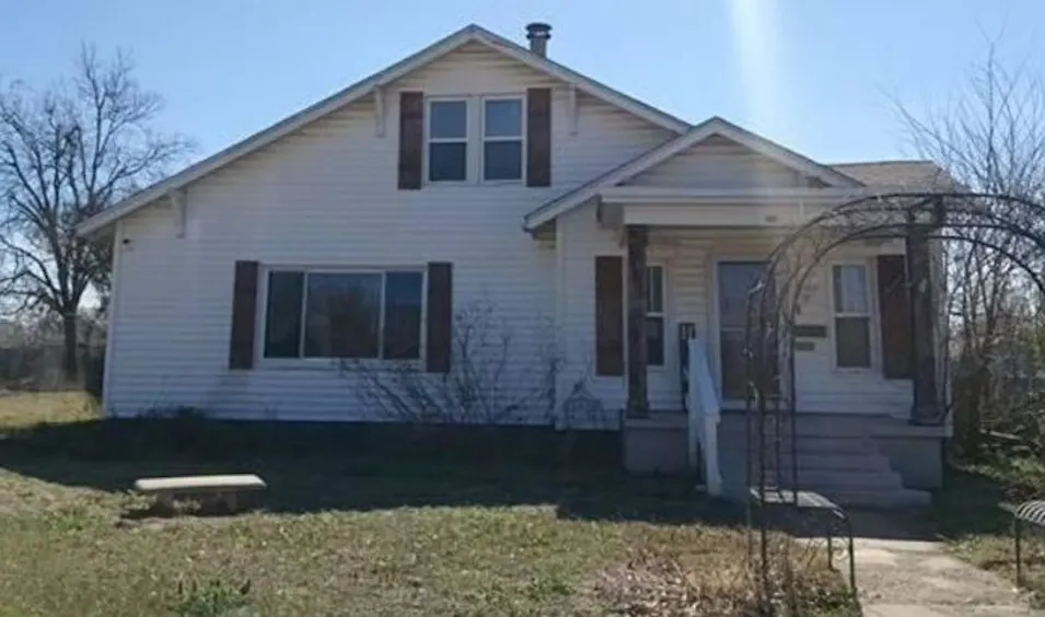 125 W Midland St Shawnee, OK 74804, Pottawatomie County