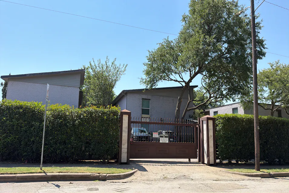 2722 Knight Street Dallas, TX 75219, Dallas County