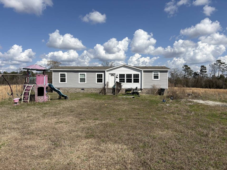 176 Old Flowers Rd Hemingway, SC 29554, Williamsburg County