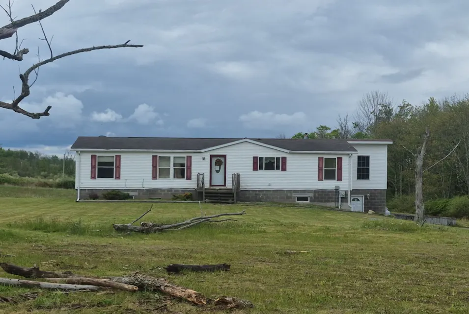 25 Bayly Rd Honesdale, PA 18431, Wayne County