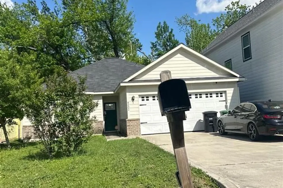 8002 Phillips St Houston, TX 77088, Harris County