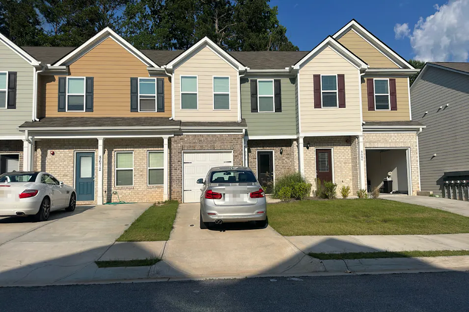8678 Lakeview Commons Jonesboro, GA 30238, Clayton County