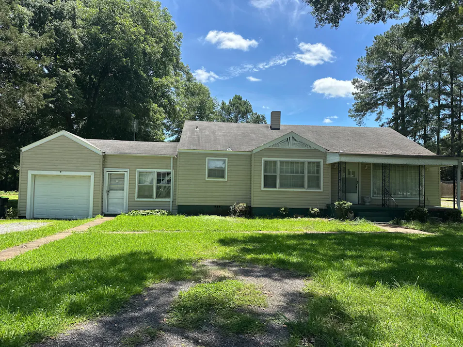 1430 Danville Rd SW Decatur, AL 35601, Morgan County
