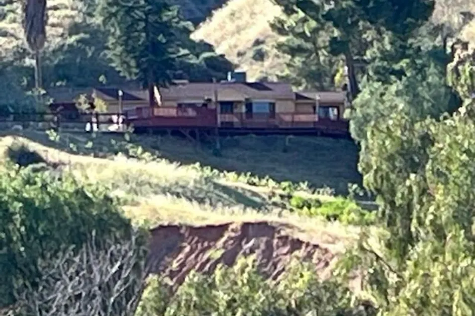 14743 Sierra Highway Santa Clarita, CA 91390, Los Angeles County