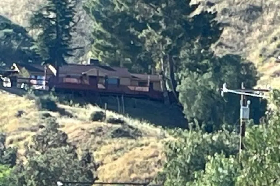 14743 Sierra Highway Santa Clarita, CA 91390, Los Angeles County