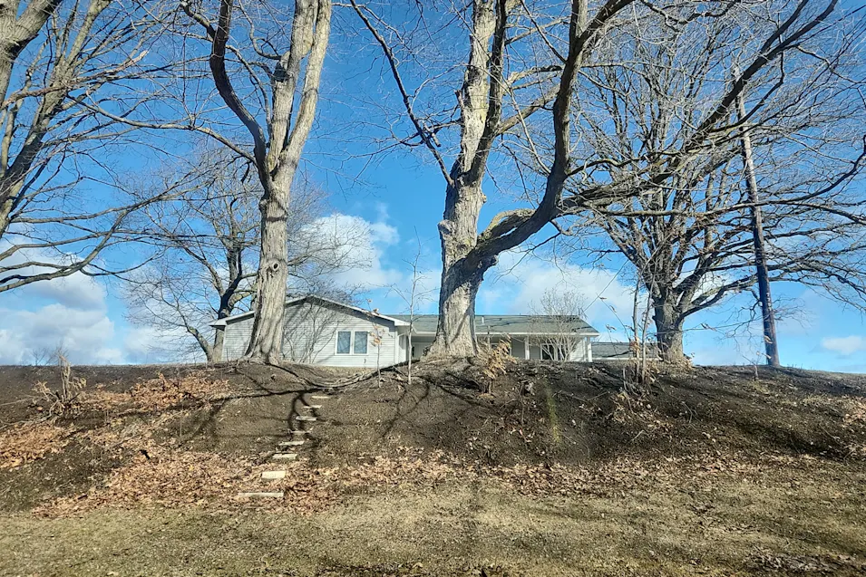 7797e Beal City Rd Mount Pleasant, MI 48858, Isabella County