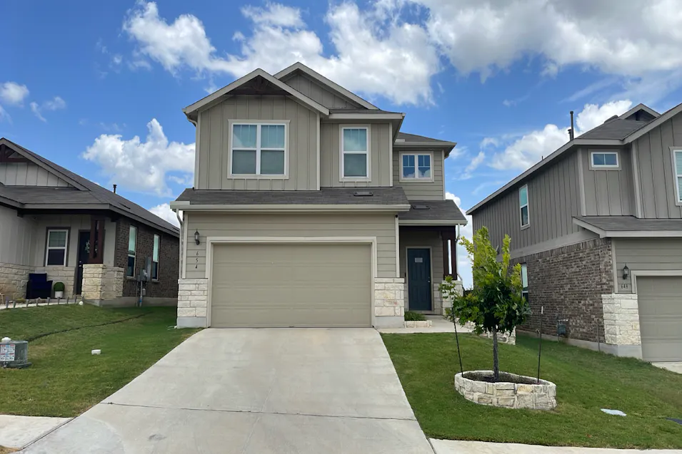 654 Pepperbark Loop Buda, TX 78610, Hays County