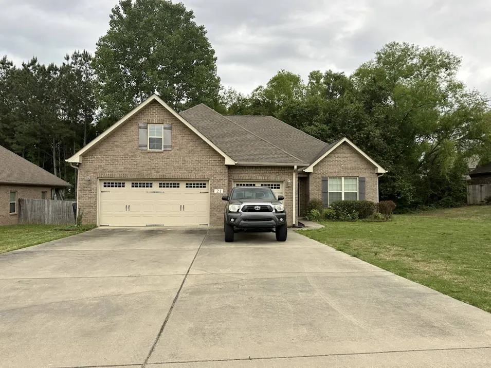 21 Derby Dr Decatur, AL 35603, Morgan County