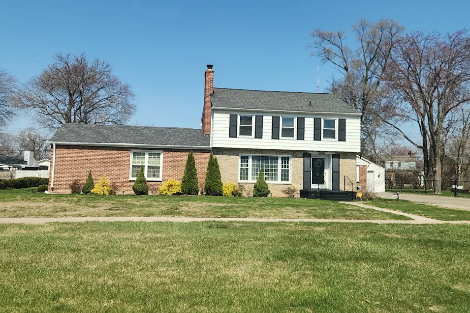 17552 Cornell Rd Southfield, MI 48075-4255, Oakland County