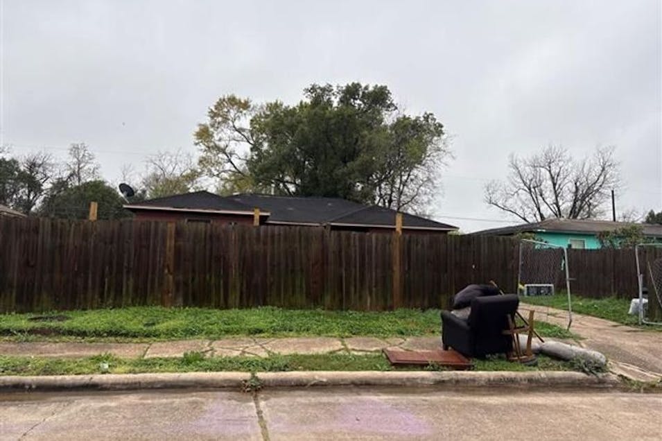 5414 Hirondel Street Houston, TX 77033, Harris County