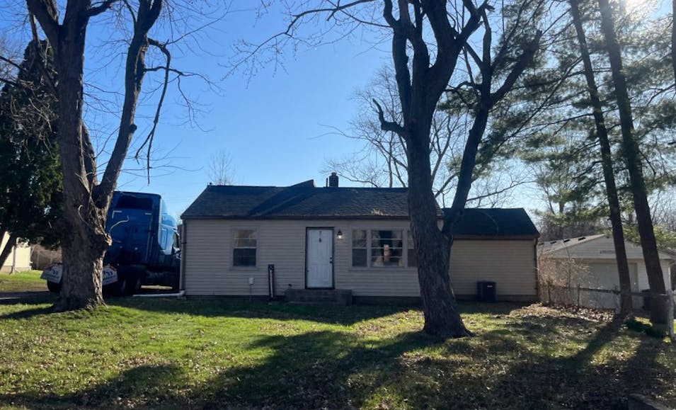 1101 Bomar Ln Greenwood, IN 46142, Johnson County