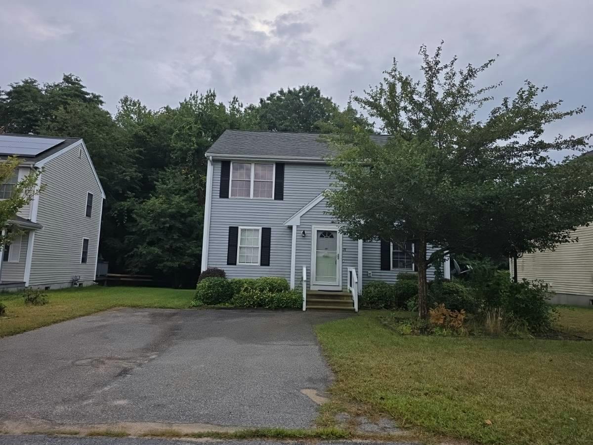 Nicholas Dr, Wareham, MA 02571