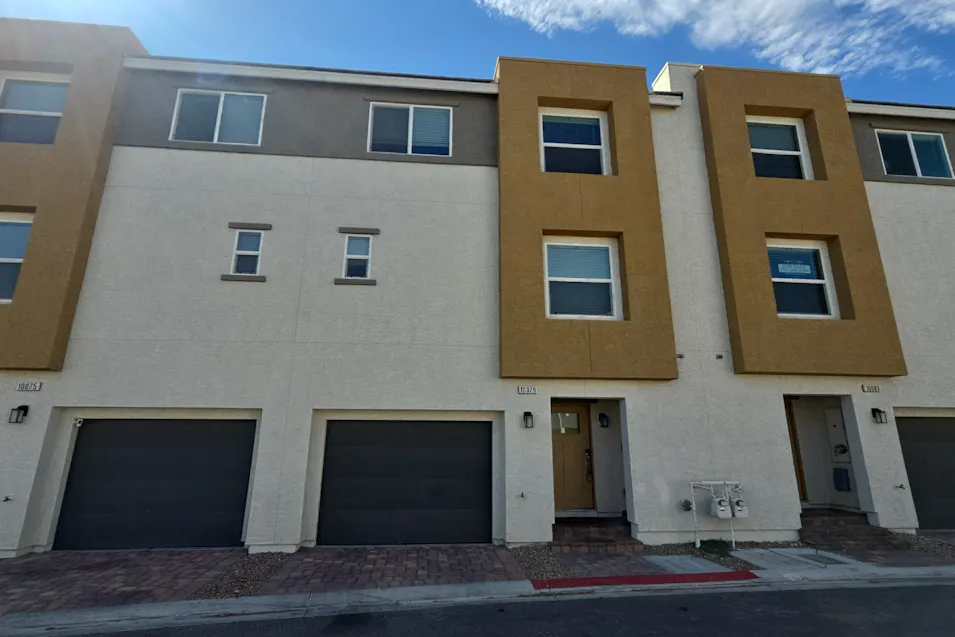 10079 Vibrant Moon Avenue Las Vegas, NV 89129, Clark County
