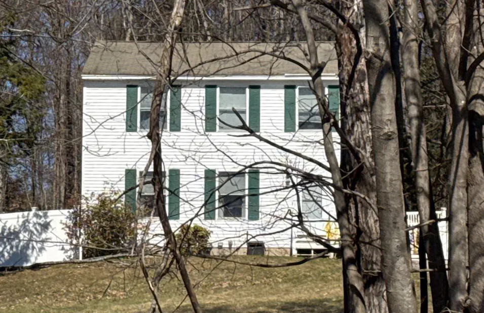 212 Jefferson Drive Hillsborough, NH 03244, Hillsborough County