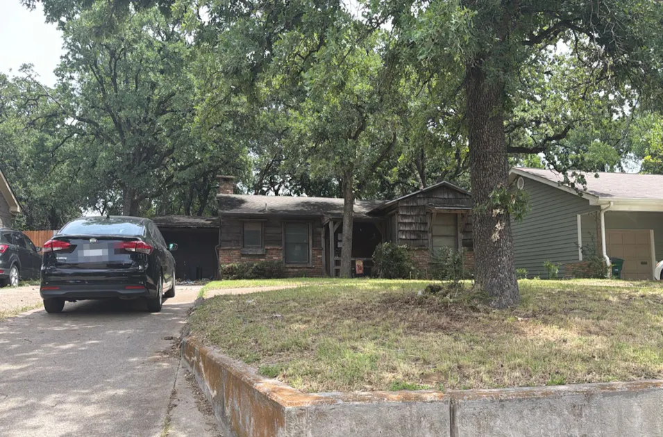 2325 Yeager St Fort Worth, TX 76112, Tarrant County