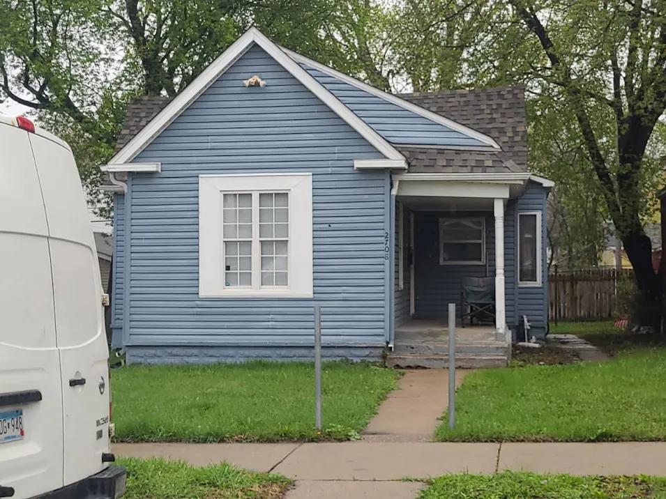 2708 Dupont Ave N Minneapolis, MN 55411, Hennepin County