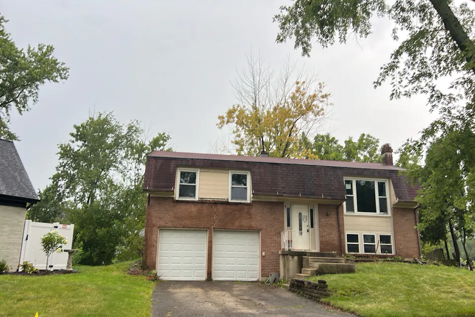 9 Dorchester Ct Bolingbrook, IL 60440, Will County