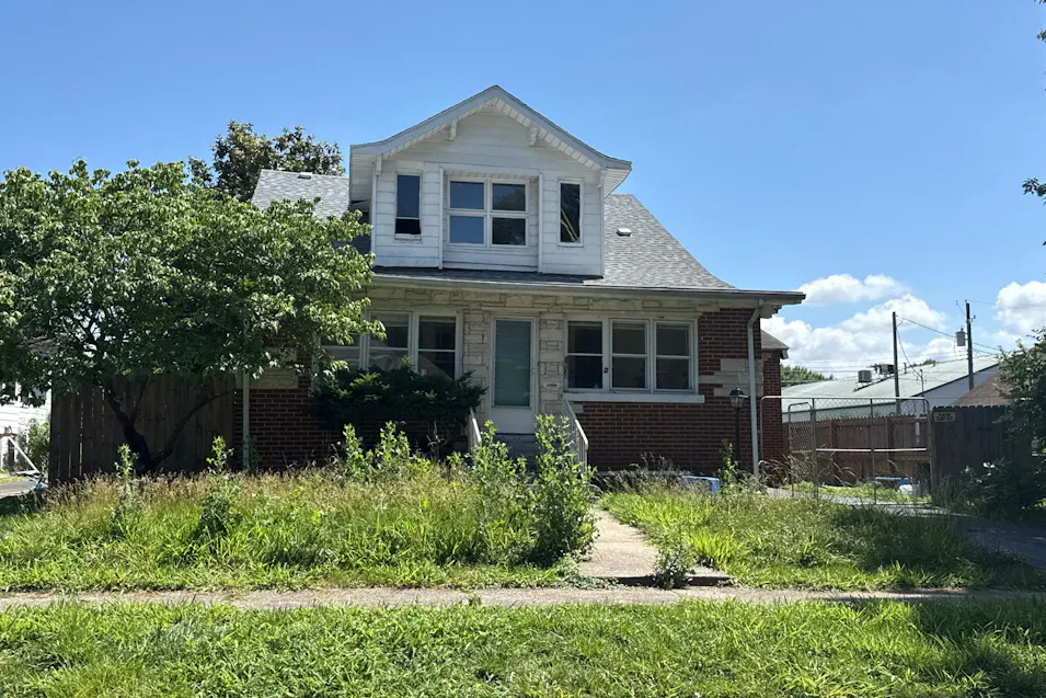 1106 E Poplar St West Frankfort, IL 62896, Franklin County
