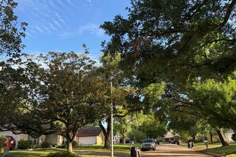 Baneway Dr, Houston, TX 77072