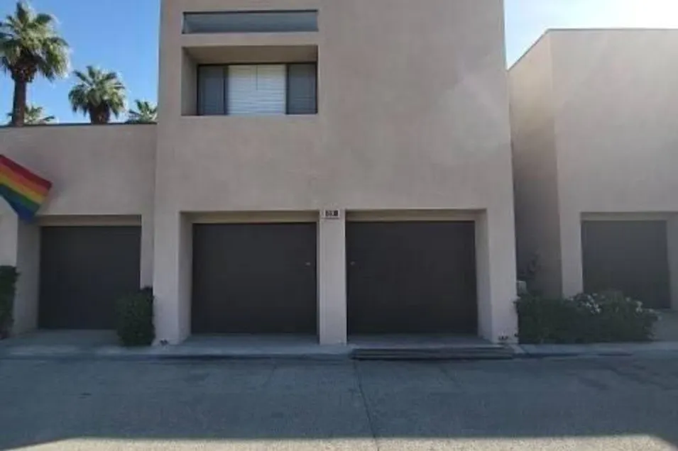891 Village Sq S Palm Springs, CA 92262, Riverside County
