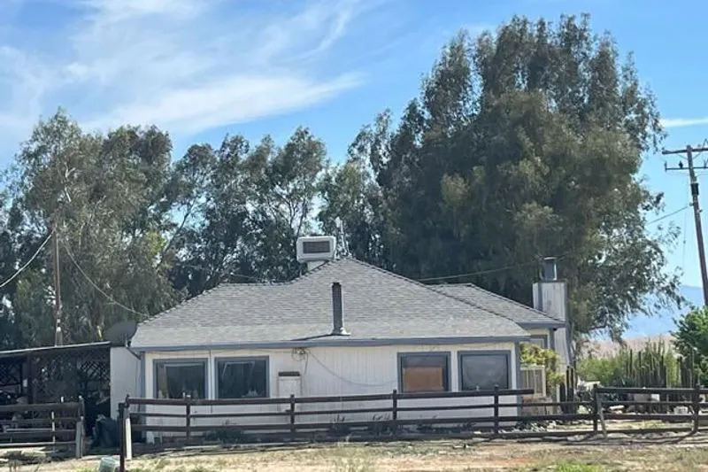 Jayne Ave, Coalinga, CA 93210