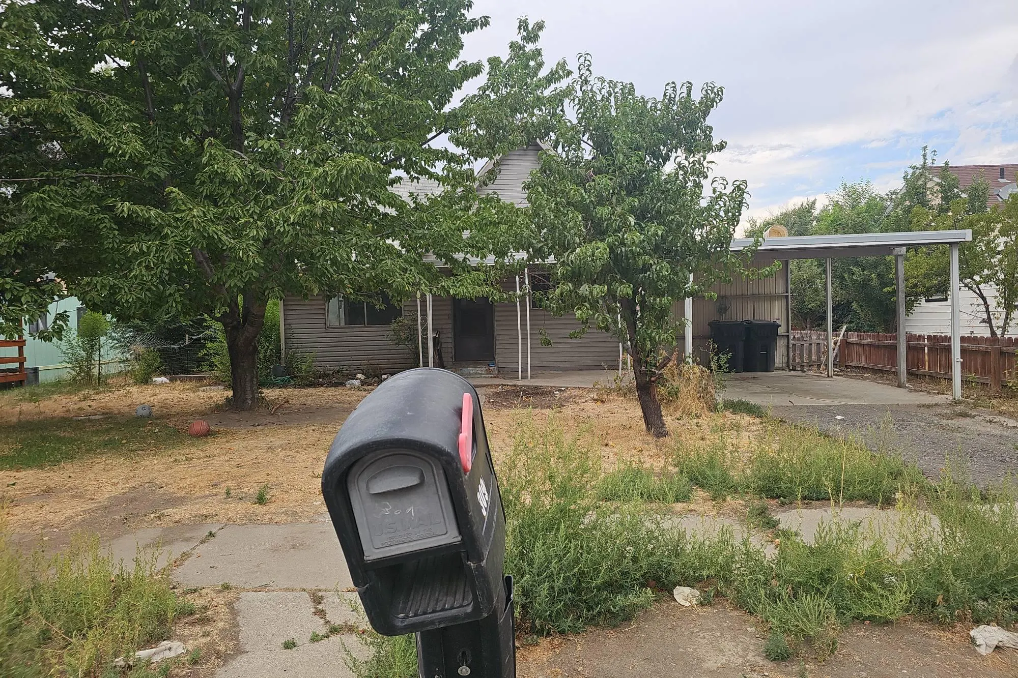 Birch St, Shoshone, ID 83352
