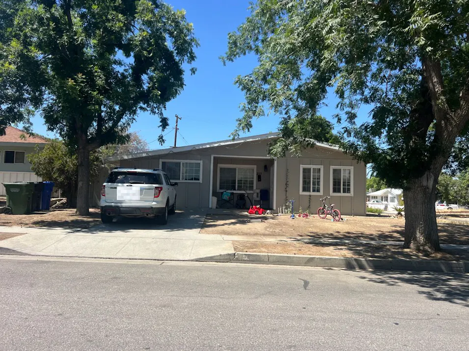 210 E Calvin St Taft, CA 93268, Kern County