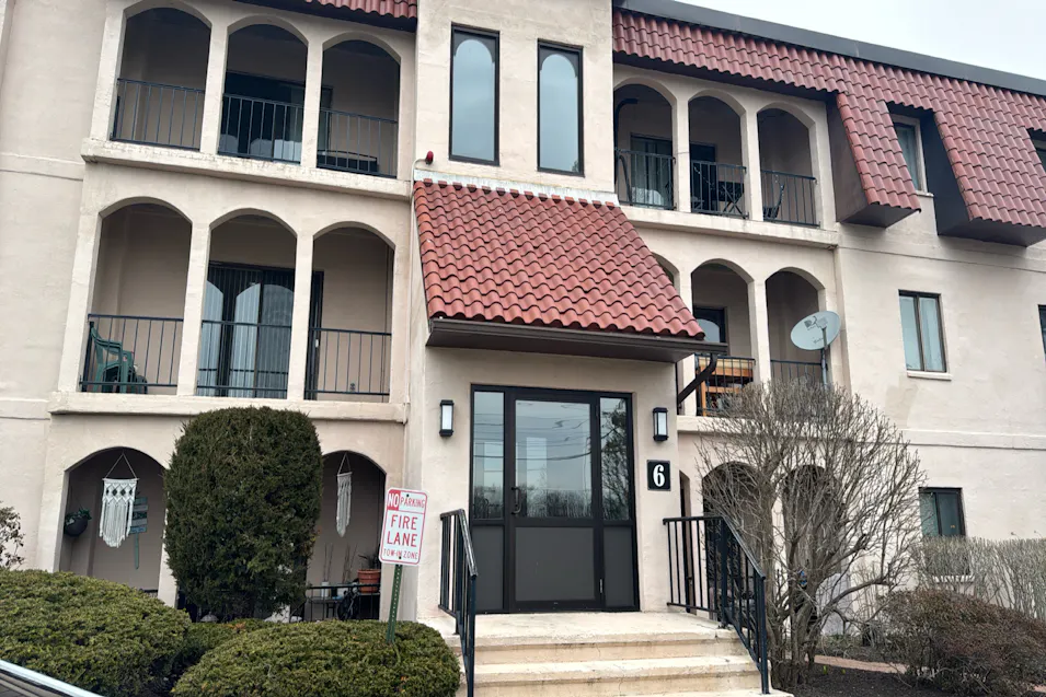 685 Oak Street, Unit 26-6 Aka Building 26, Unit 6  Madrid Square Condominium Brockton, MA 02301, Plymouth County