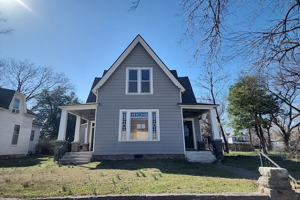 216 N Wall Ave Joplin, MO 64801, Jasper County