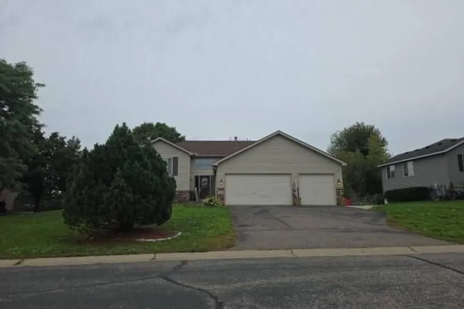 17680 Fairfax Av Farmington, MN 55024, Dakota County