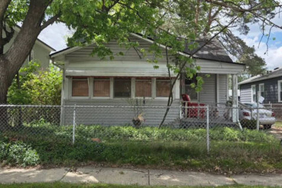 27133 Barrington St Madison Heights, MI 48071, Oakland County