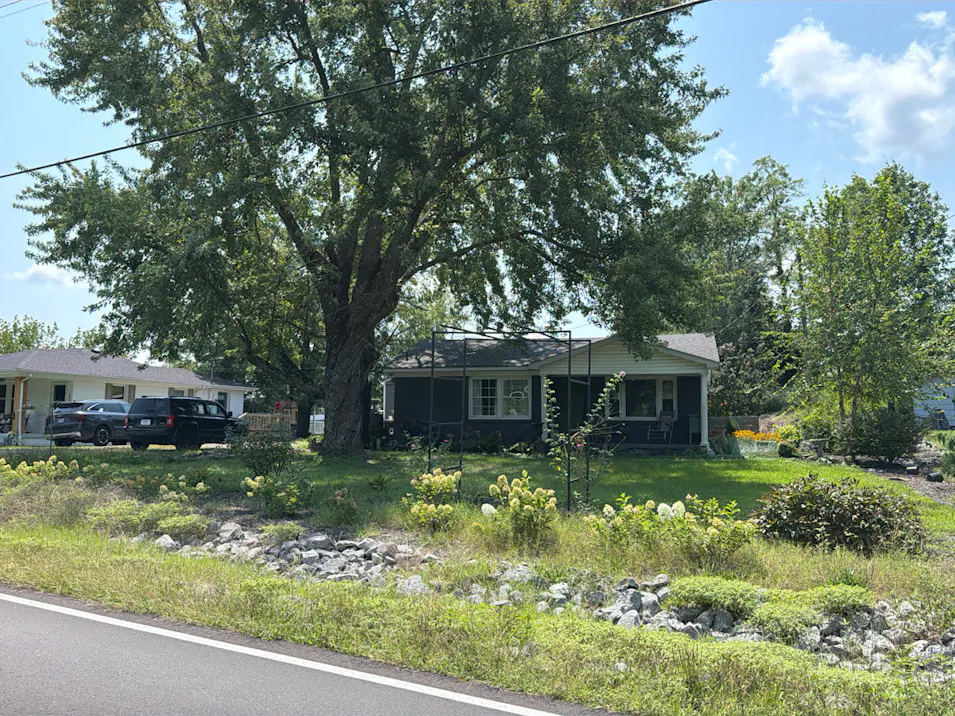 5926 Austin Peay Hwy Westmoreland, TN 37186, Sumner County