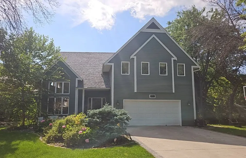 6752 Marsh Ridge Ct Eden Prairie, MN 55346, Hennepin County