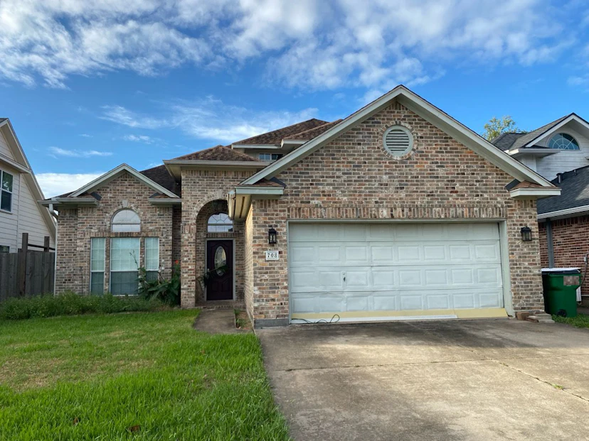 708 Prairie Lane