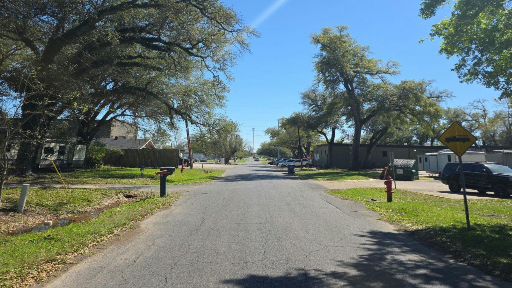 Live Oak St, Sulphur, LA 70663