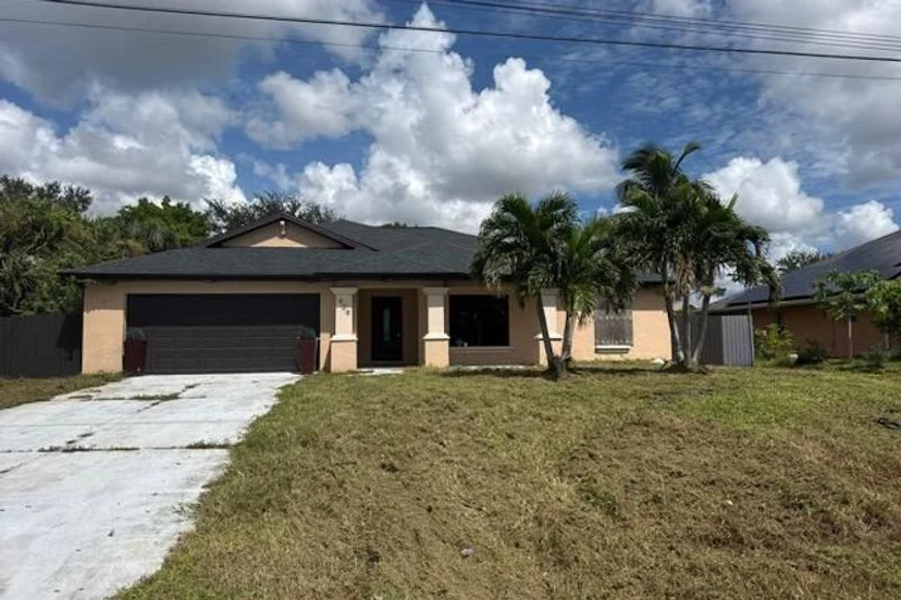 909 Nw Embers Ter