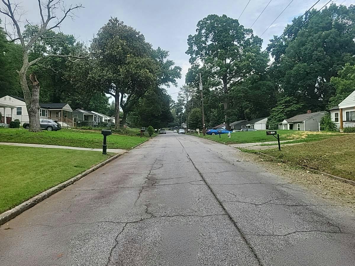 Bader Ave, Atlanta, GA 30310