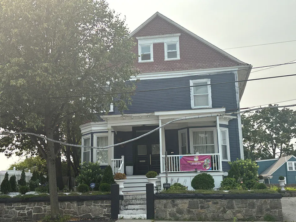 1231 Cranston Street Cranston, RI 02920, Providence County