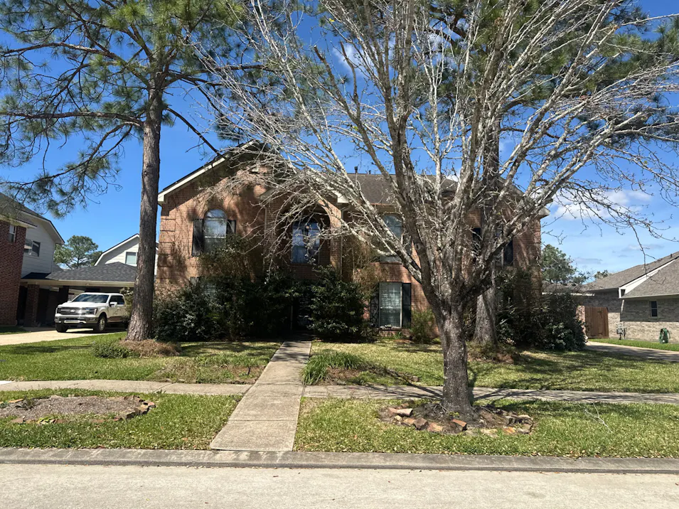 305 Oak Creek Ct League City, TX 77573, Galveston County