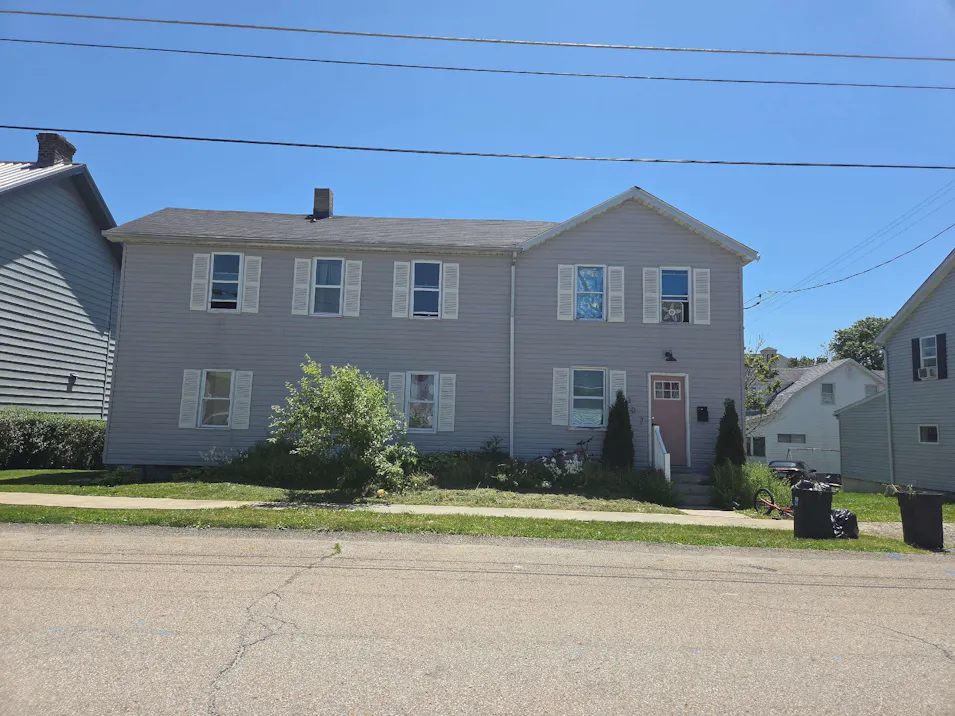 307 W Smithfield St Mount Pleasant, PA 15666, Westmoreland County