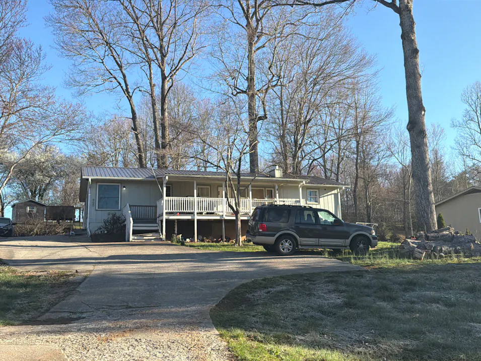 900 Cat Creek Rd Franklin, NC 28734, Macon County