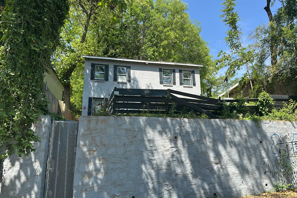 420 Griffin St NW Atlanta, GA 30318, Fulton County