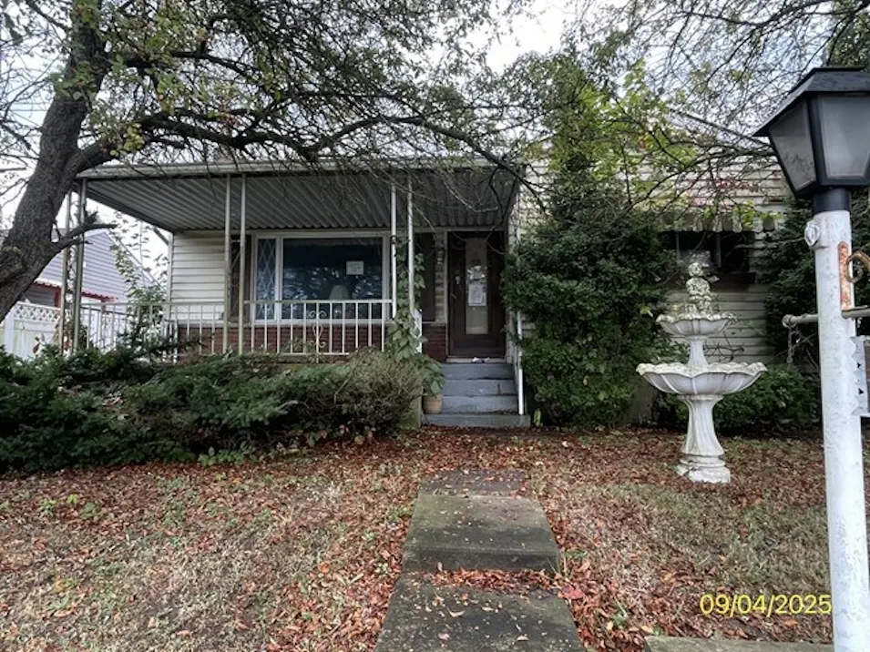 5213 5th Ave Koppel, PA 16136, Beaver County