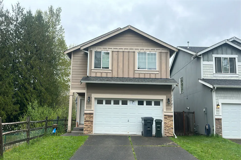 11701 9th Avenue Ct E Aka 11701 East 9th Avenue Court Tacoma, WA 98445, Pierce County