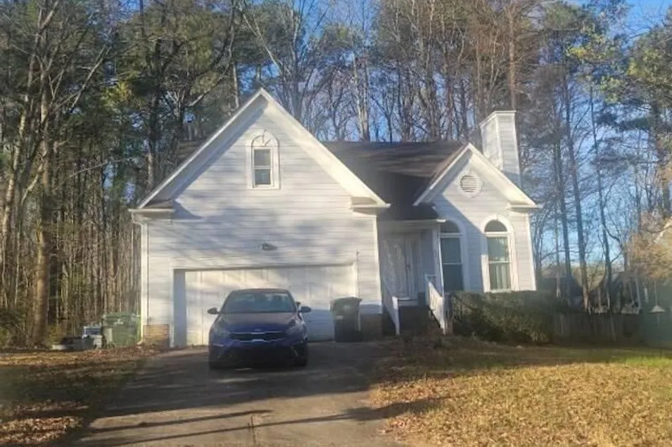 6213 Leesburg Ln Raleigh, NC 27617, Wake County