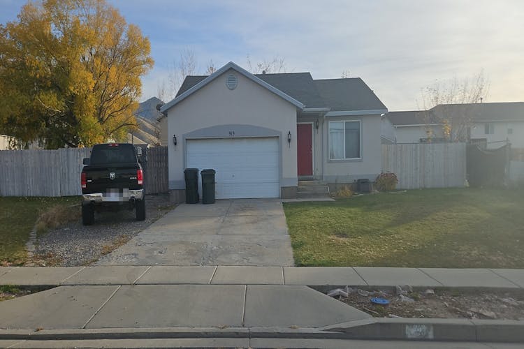 919 West 620 South Tooele, UT 84074, Tooele County