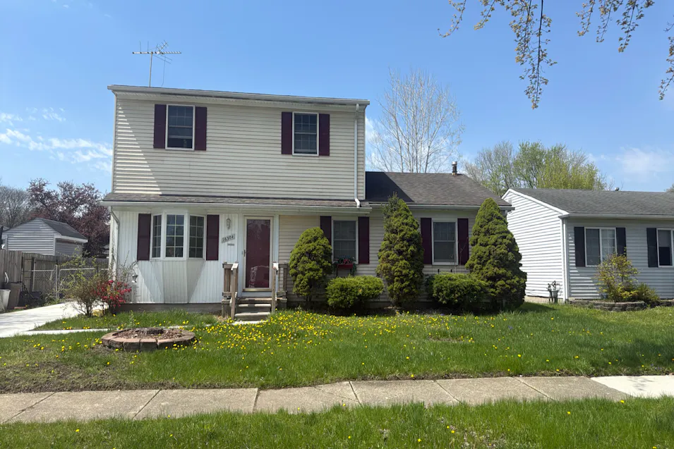 16304 Oaktree Ln Romulus, MI 48174, Wayne County