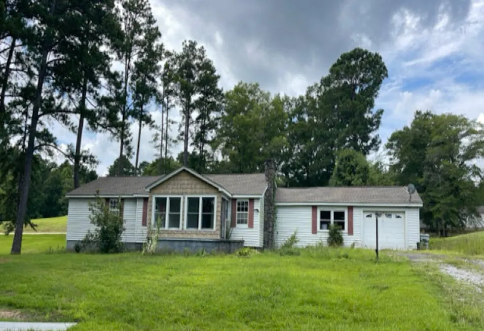 323 Chelsea Rd Columbiana, AL 35051, Shelby County